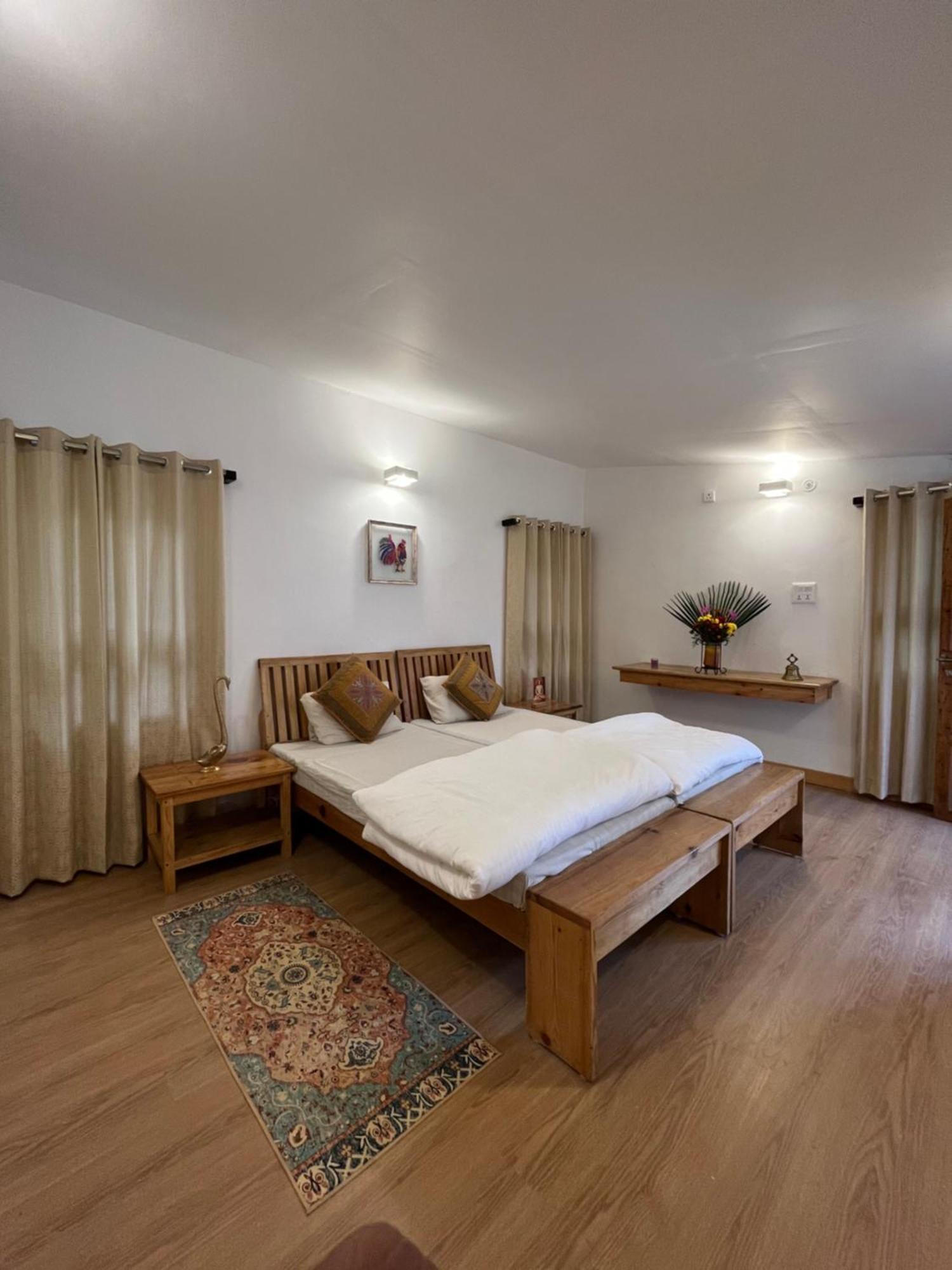 Dunagiri Retreat Dwarahat Екстер'єр фото