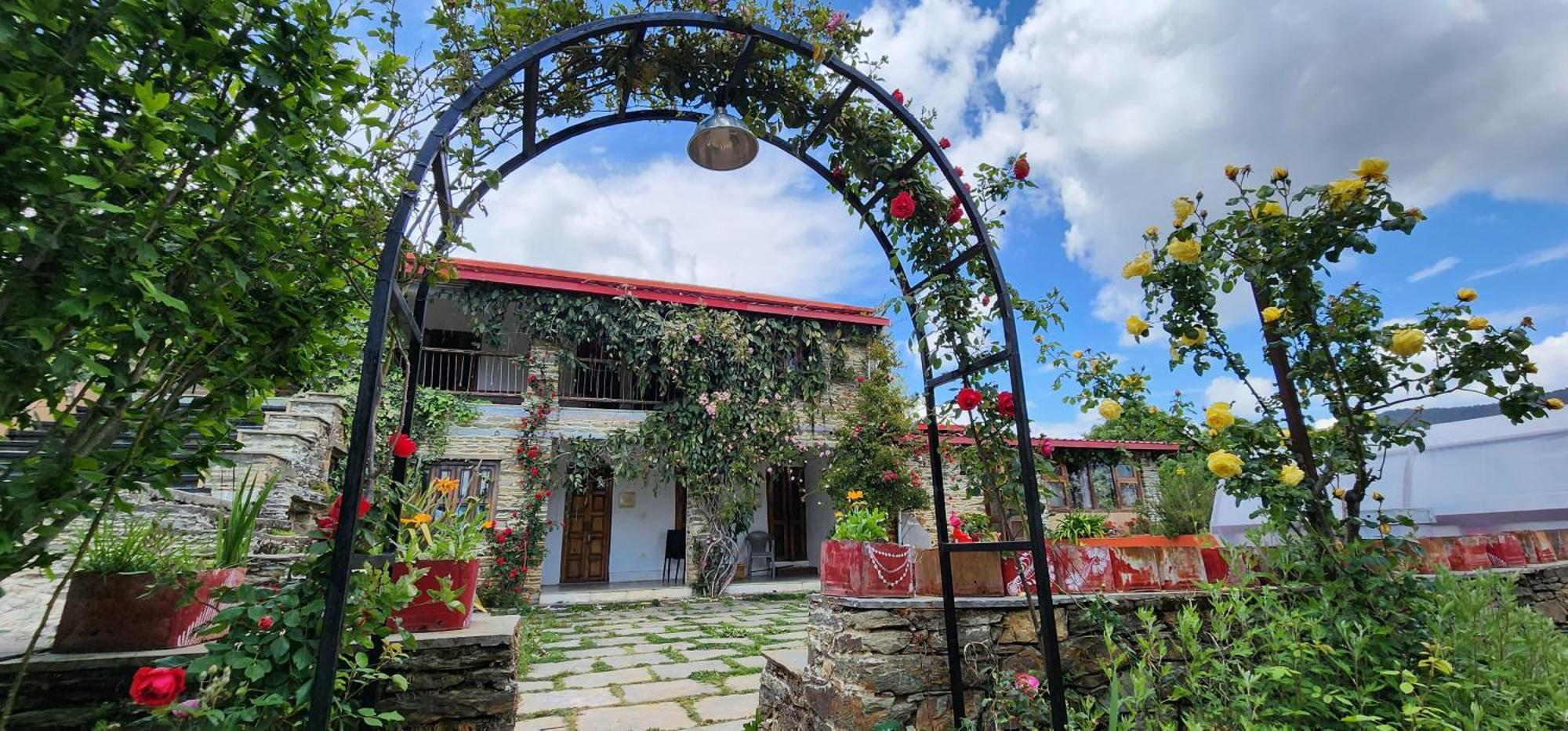 Dunagiri Retreat Dwarahat Екстер'єр фото
