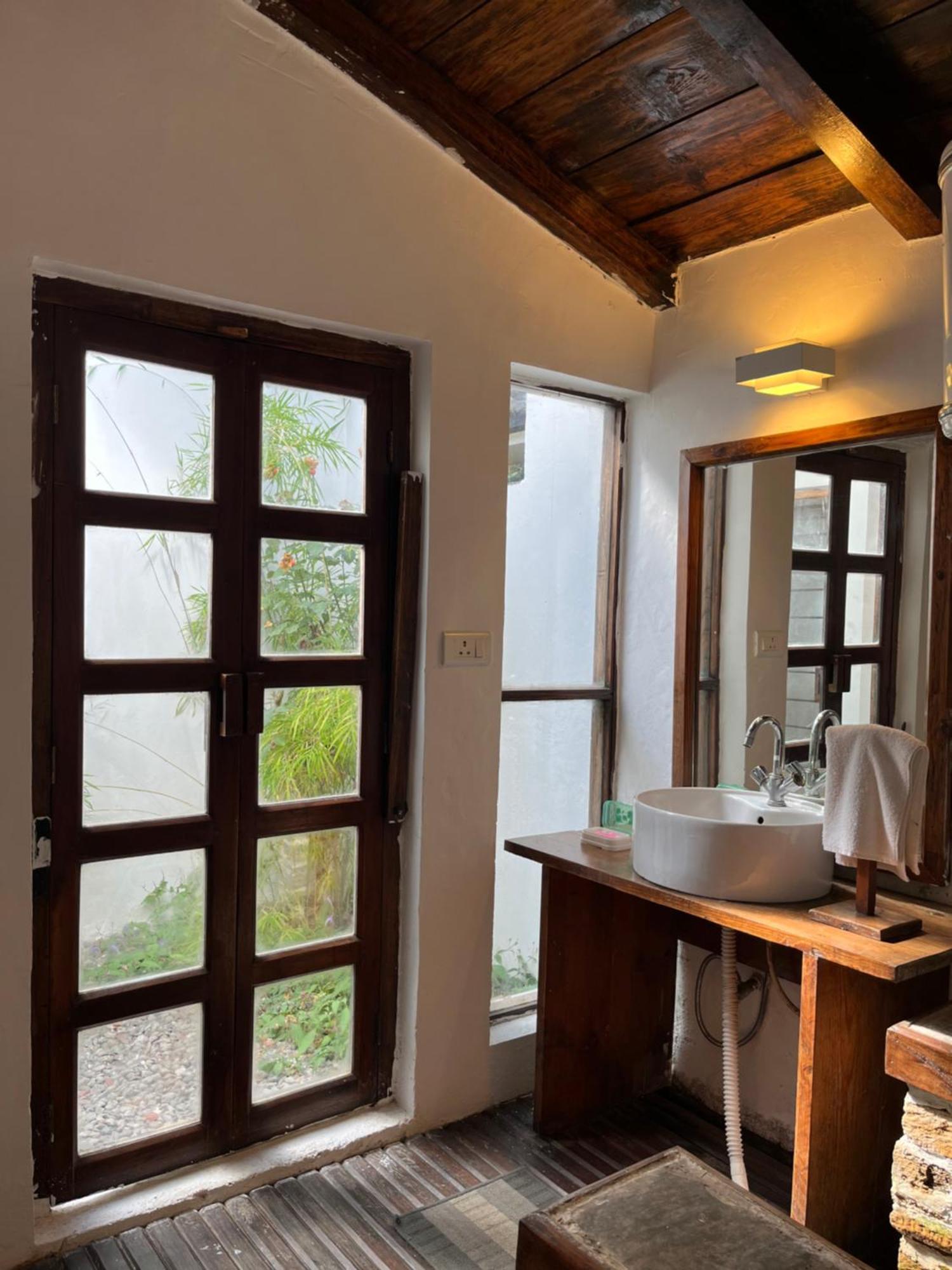 Dunagiri Retreat Dwarahat Екстер'єр фото
