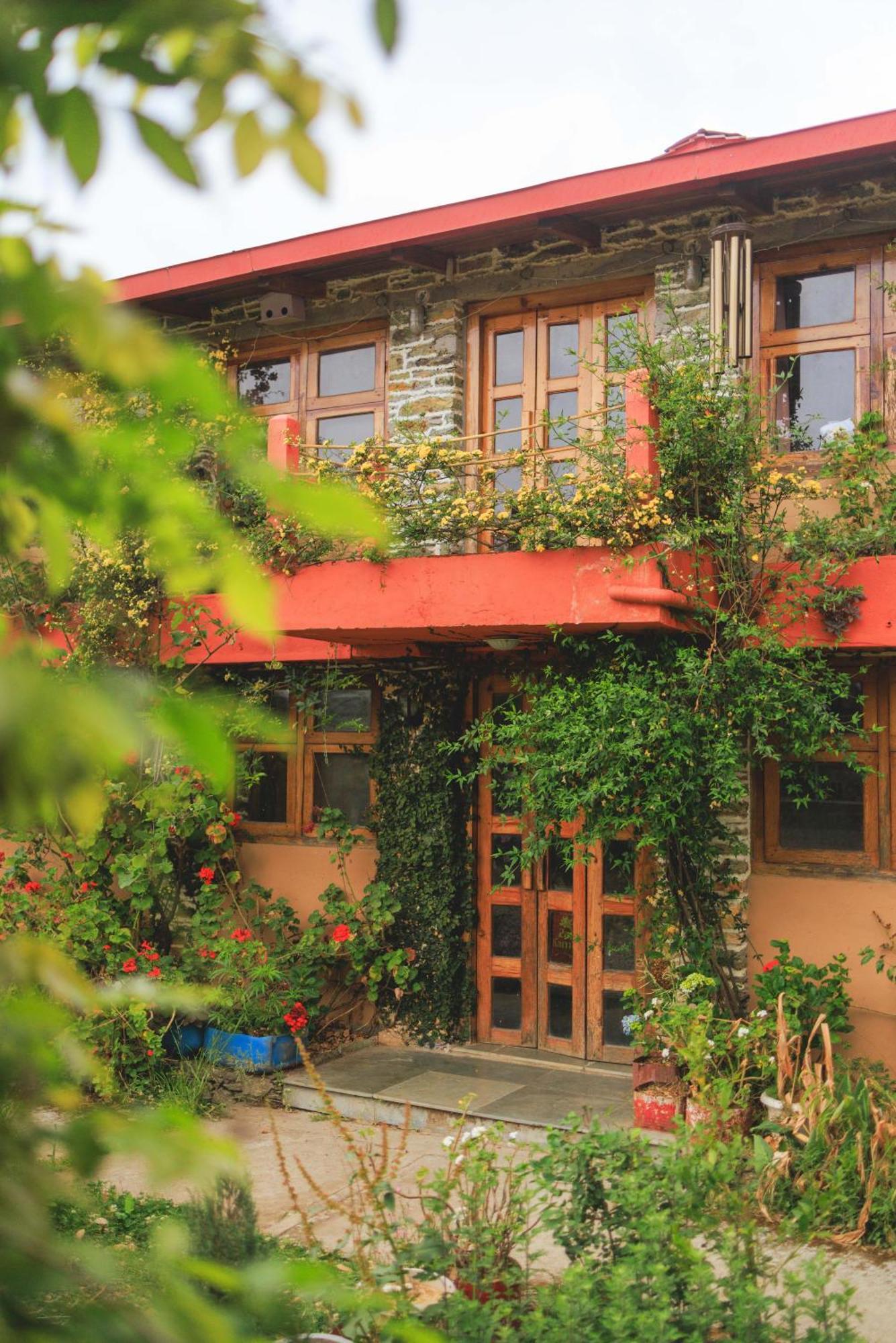 Dunagiri Retreat Dwarahat Екстер'єр фото